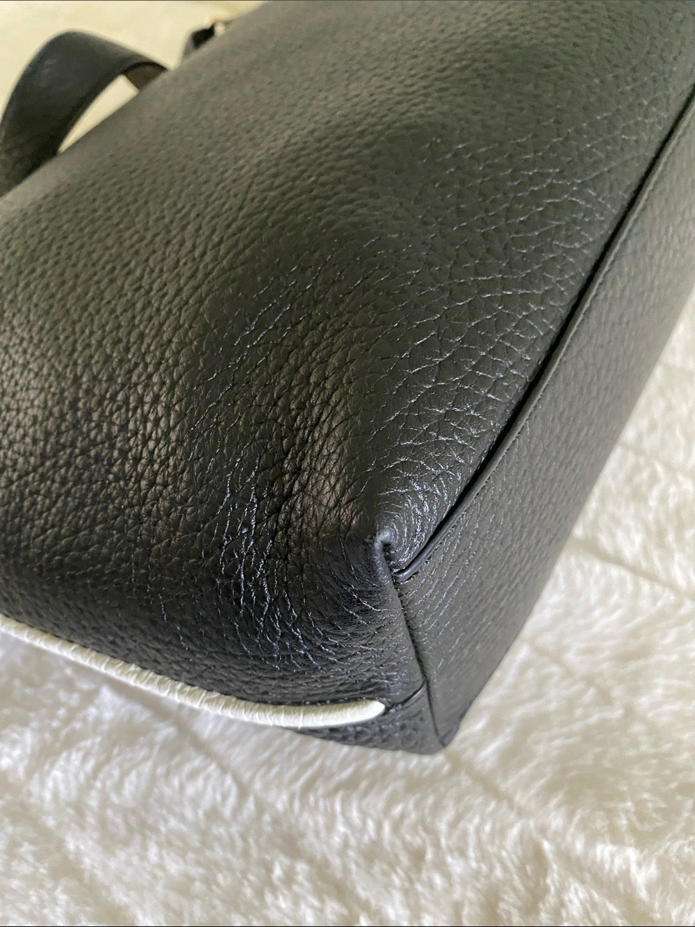 Kate Spade New York Prospect Place Kaia Hobo-Style Shoulder Bag in Black - Picture 14 of 17